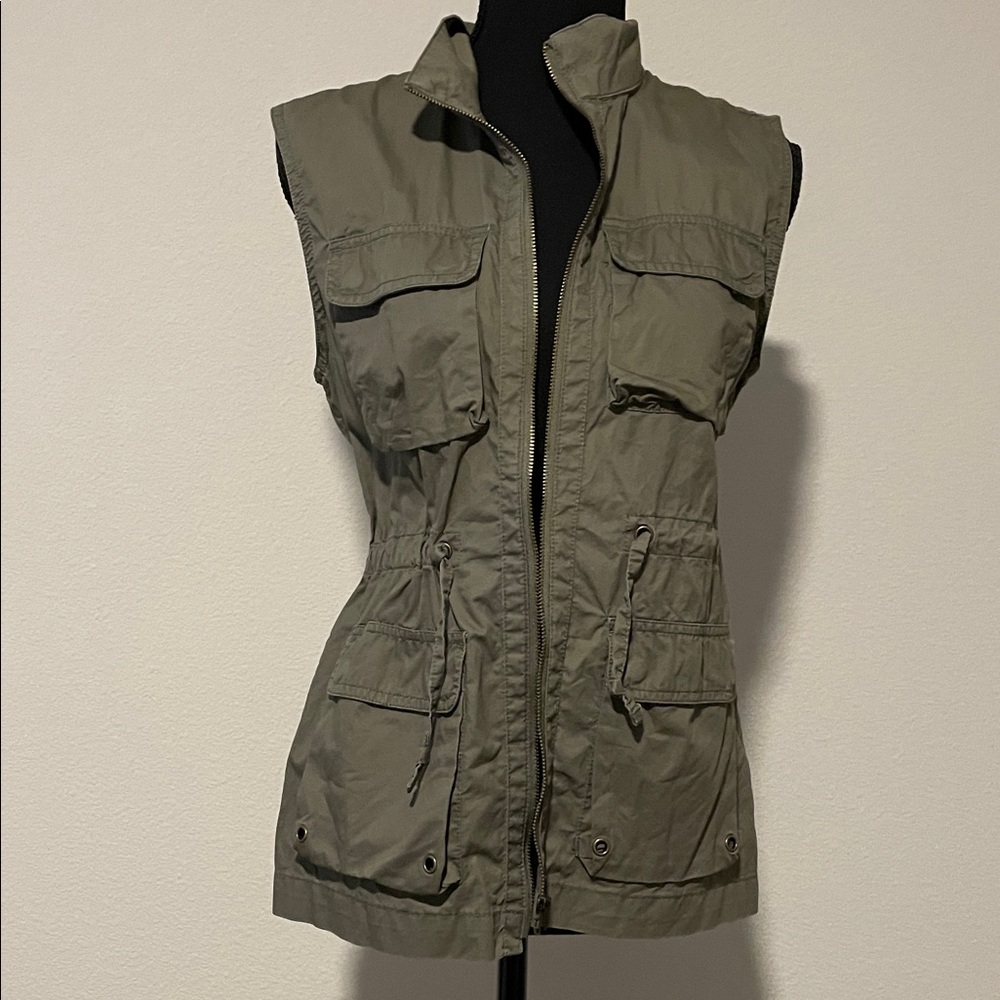 Maison Jules Khaki Sleeveless Vest